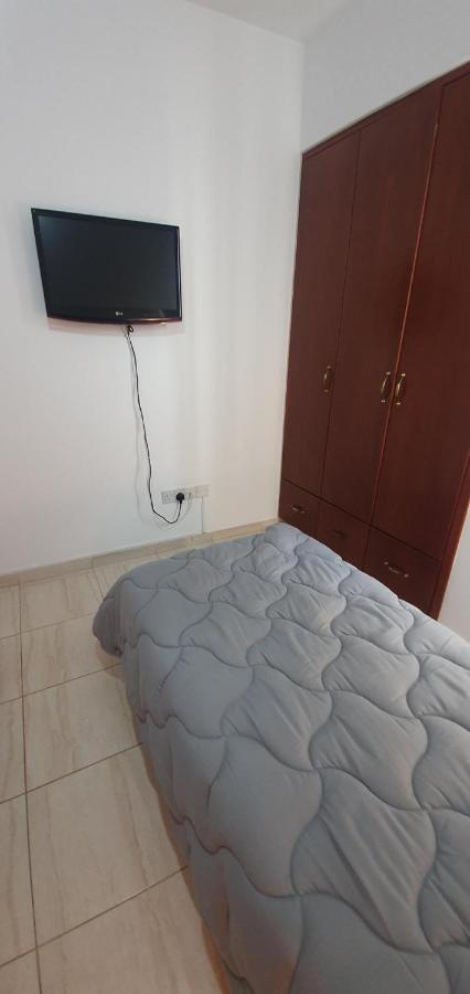 Vasilas Holiday Apartment #2 Larnaca Eksteriør billede